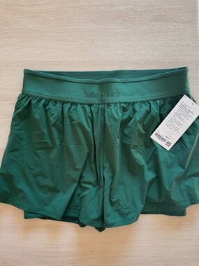 Lululemon License to Train XL